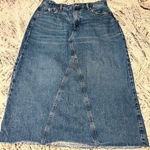 Old Navy denim skirt